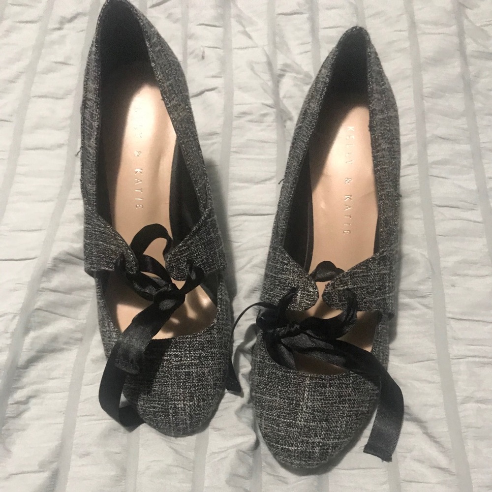 Kelly & Katie Oxford Heels